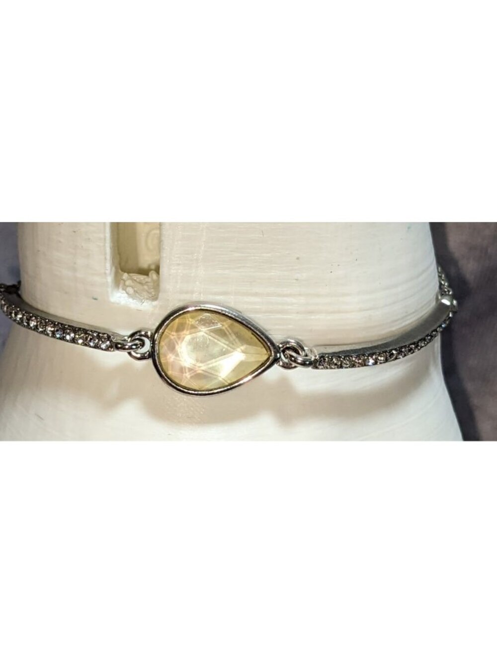 Glam Vintage Premier Designs Crystal Teardrop Silver Tone Adjustable Bracelet